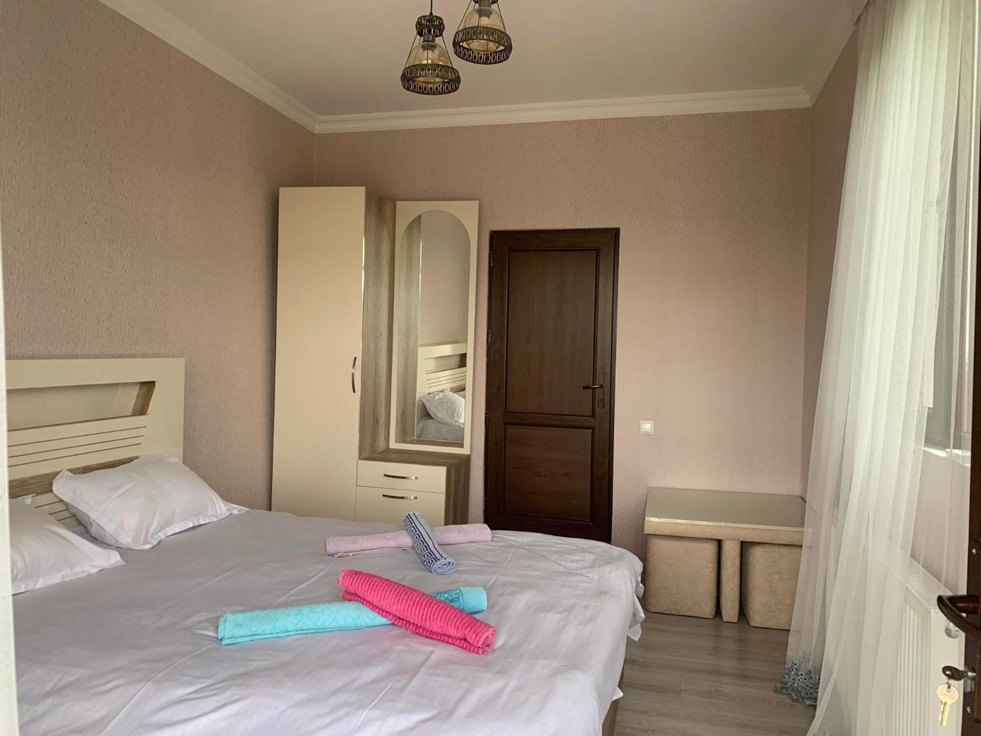 Tsivi Tba Hotel Цкалтубо Екстериор снимка