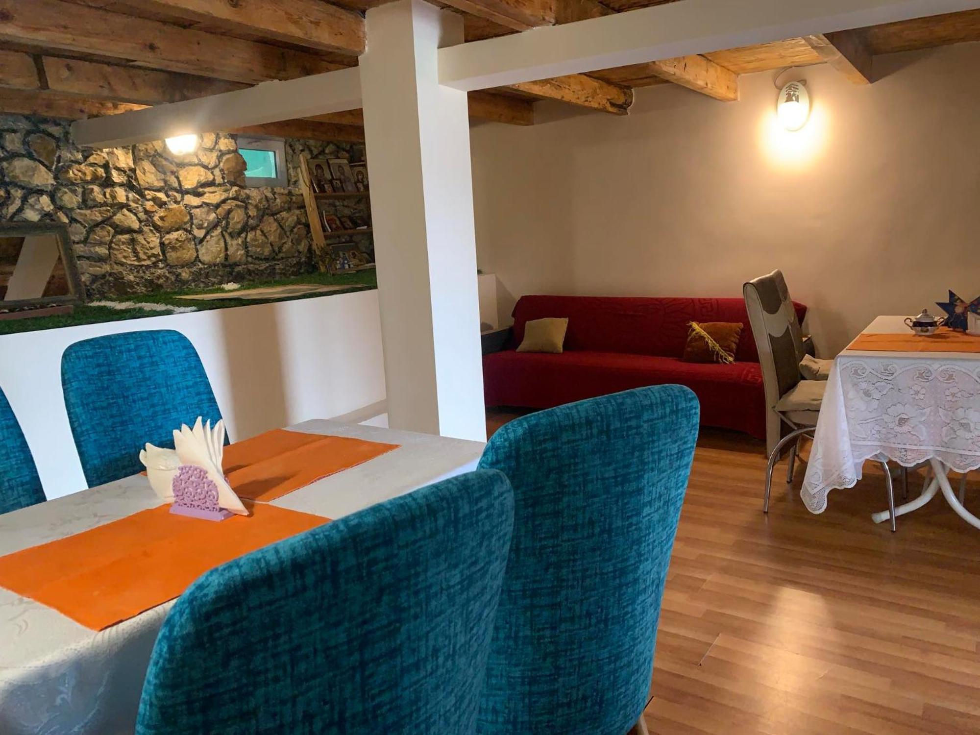 Tsivi Tba Hotel Цкалтубо Екстериор снимка