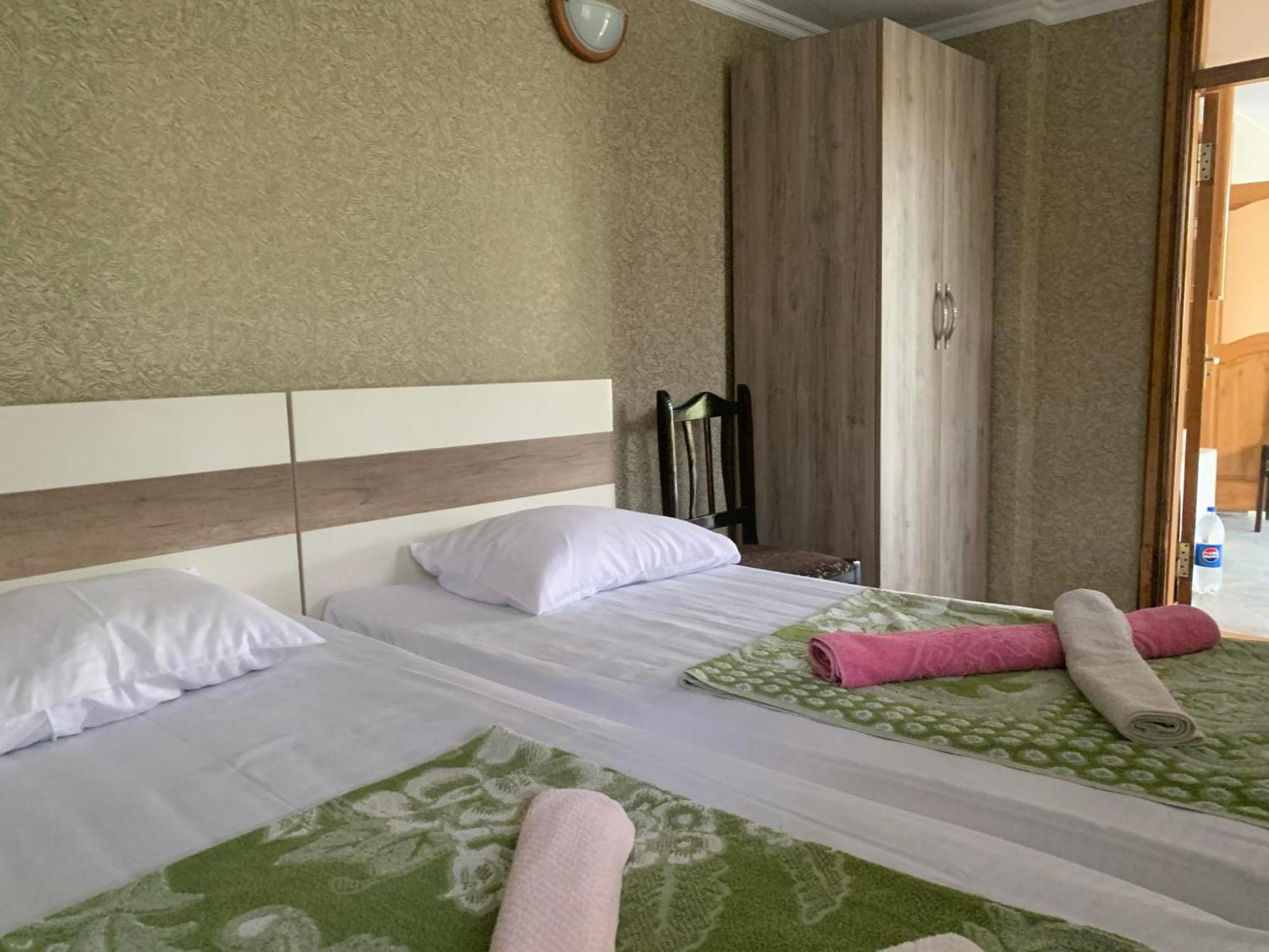Tsivi Tba Hotel Цкалтубо Екстериор снимка