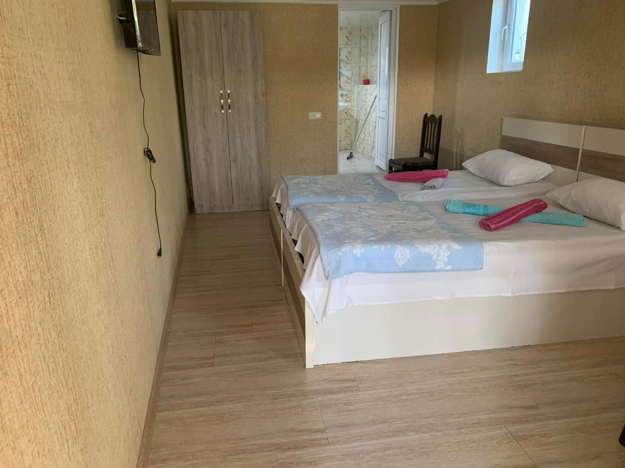 Tsivi Tba Hotel Цкалтубо Екстериор снимка